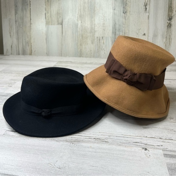 Lot of 2 Adam Smith 100% Wool Hats MADE IN ITALY‎ Womens Black Tan Beige Neutral - Picture 1 of 11